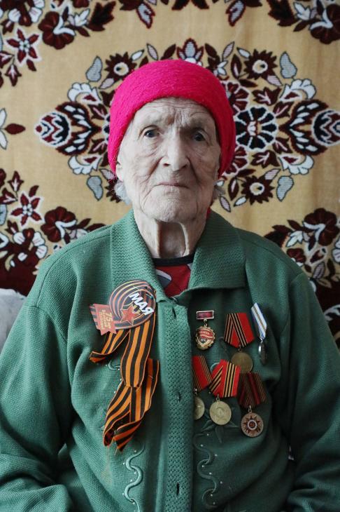 Алтай-Кокс поздравил ветеранов и тружеников тыла с 75-летием Победы